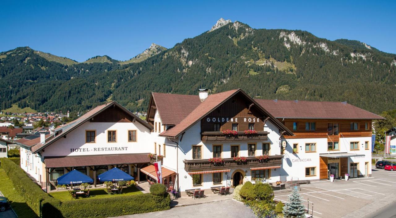 Goldene Rose Hotel